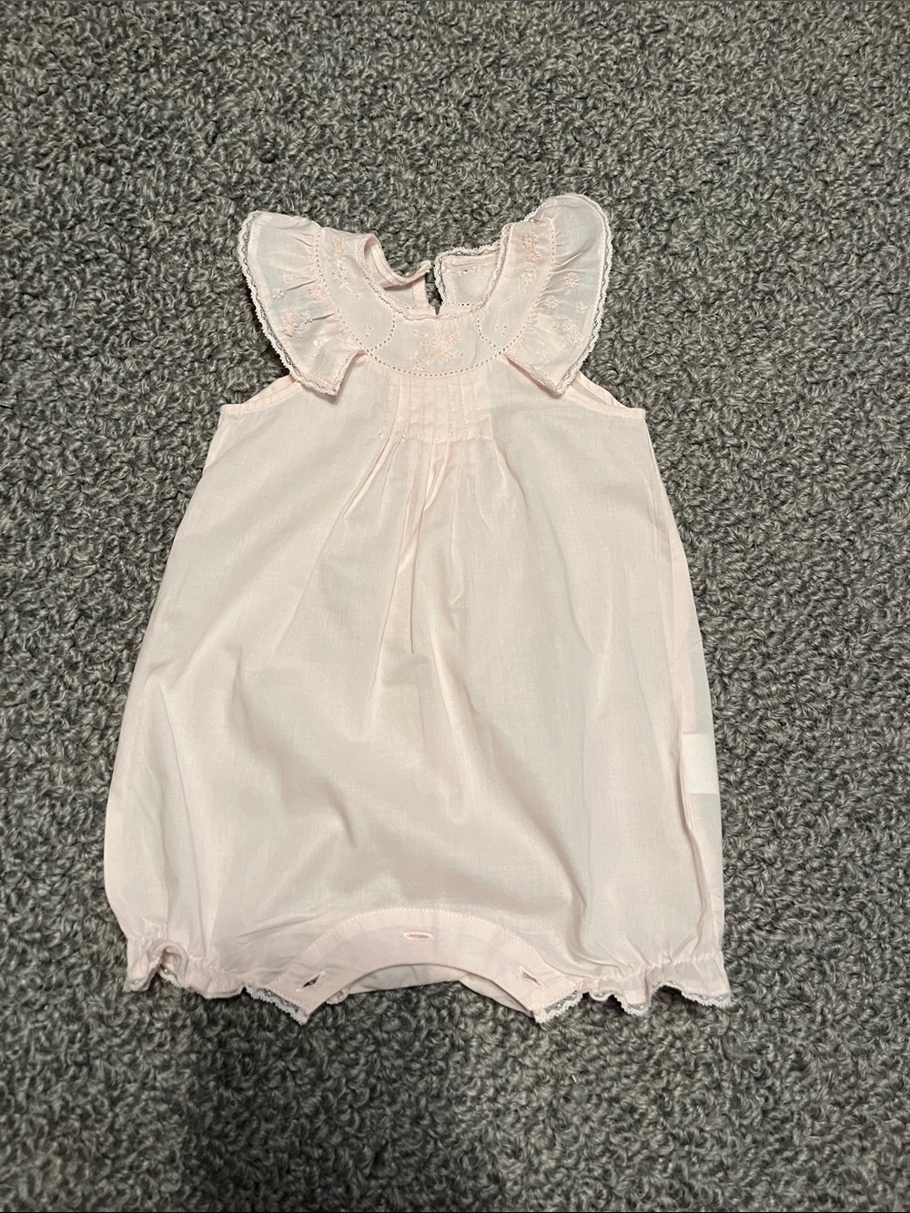 Tartine et Chocolat Light Pink Lace-Trimmed Romper